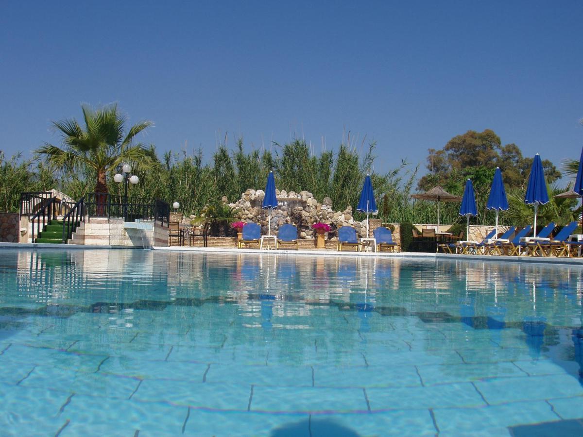 Apartament Paradise & *